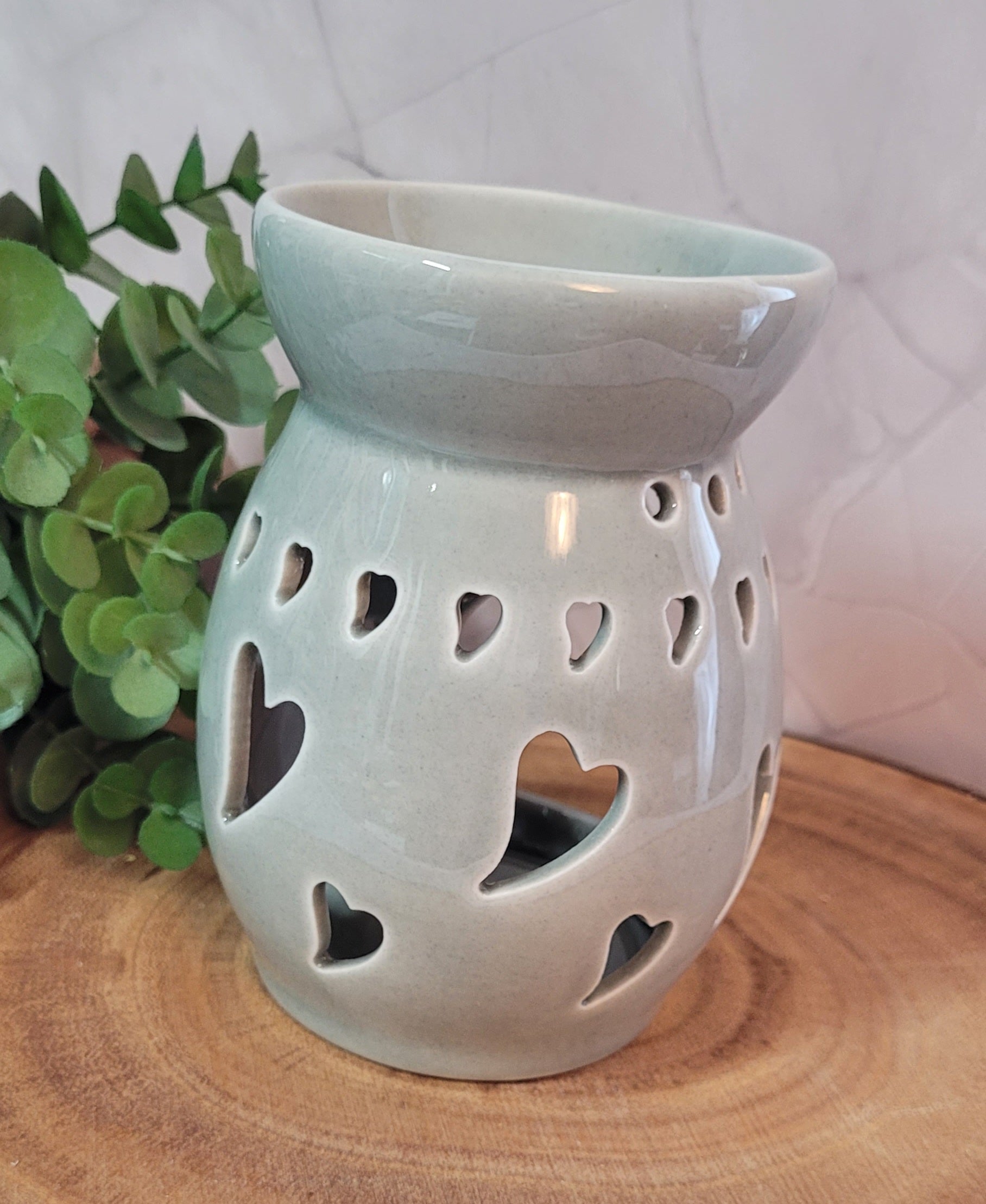 Crafty Heart cut out wax melt burner